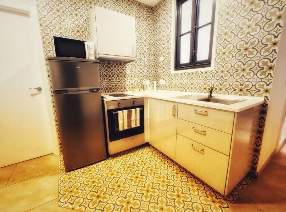 L Cparking Segun Disponibilidad Netflix Apartment Севиля Екстериор снимка